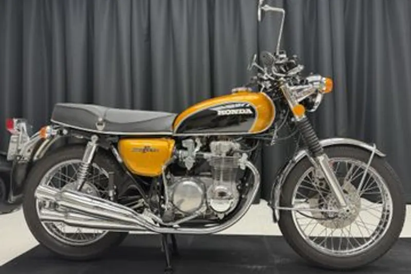 Honda CB500 (1974)