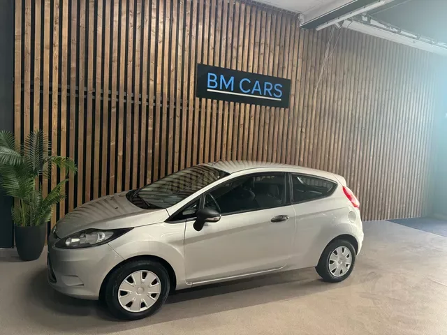 Ford Fiesta (2010) — foto 1