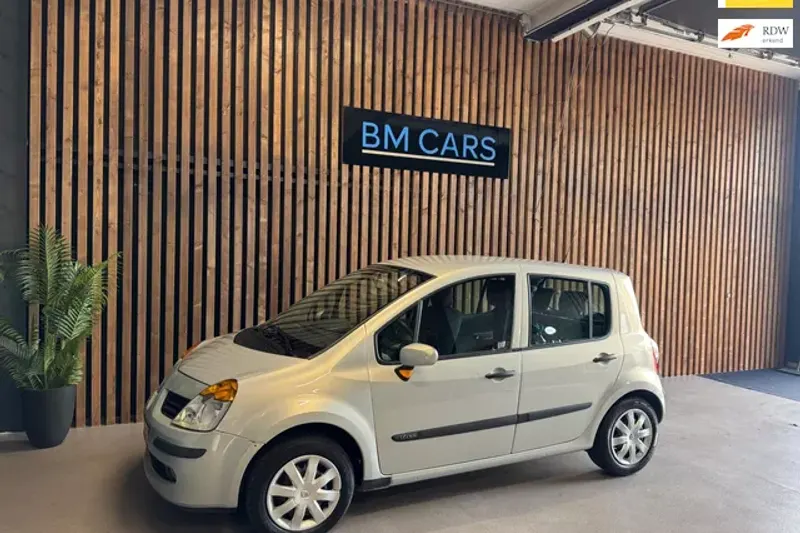 Renault Modus (2006)