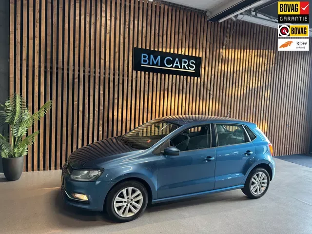 Volkswagen Polo (2015) — foto 1