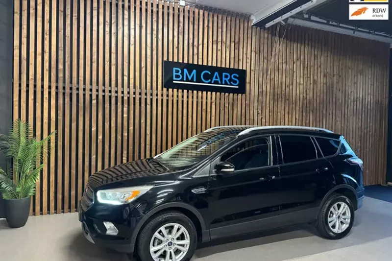 Ford Kuga (2017)