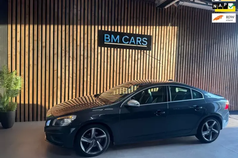 Volvo S60 (2012)