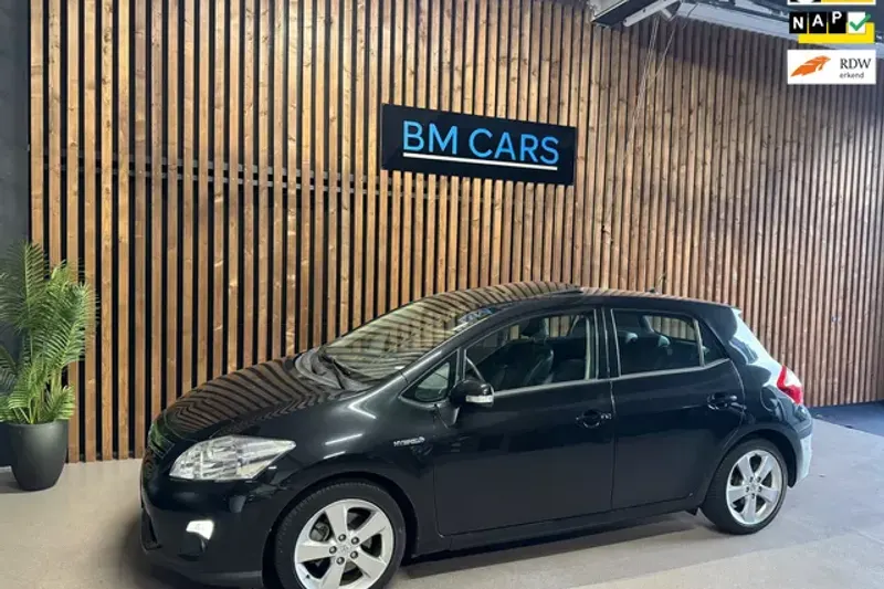 Toyota Auris (2010)
