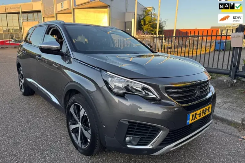 Peugeot 5008 (2019)