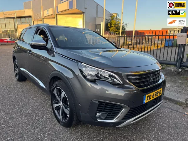 Peugeot 5008 (2019) — foto 1