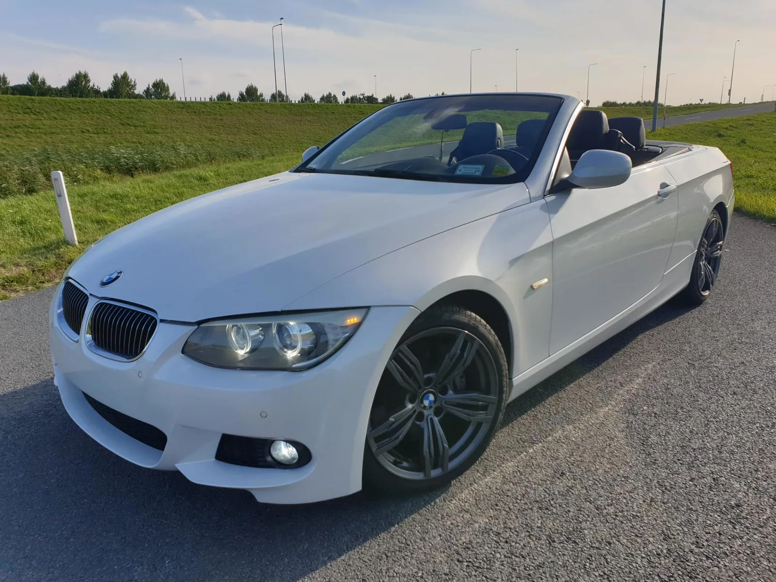 BMW 3-Serie (2011) — foto 1