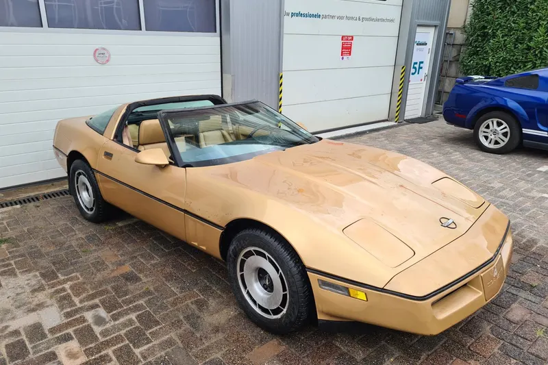 Chevrolet Corvette (1984)