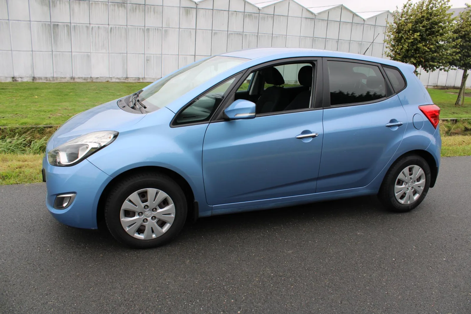 Hyundai ix20 (2011) — foto 1