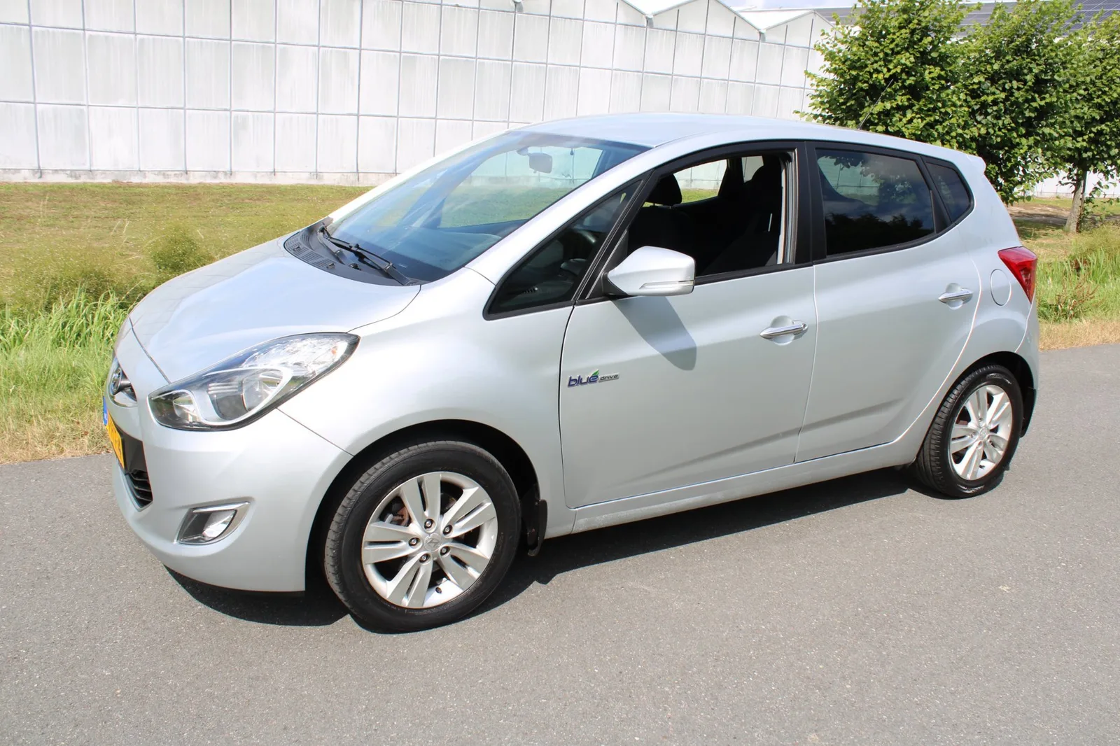 Hyundai ix20 (2011) — foto 1