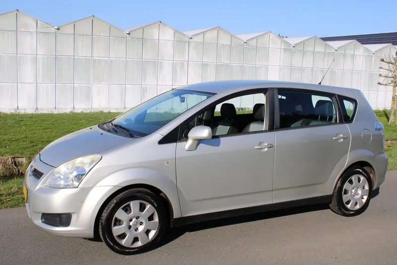 Toyota Verso (2007)