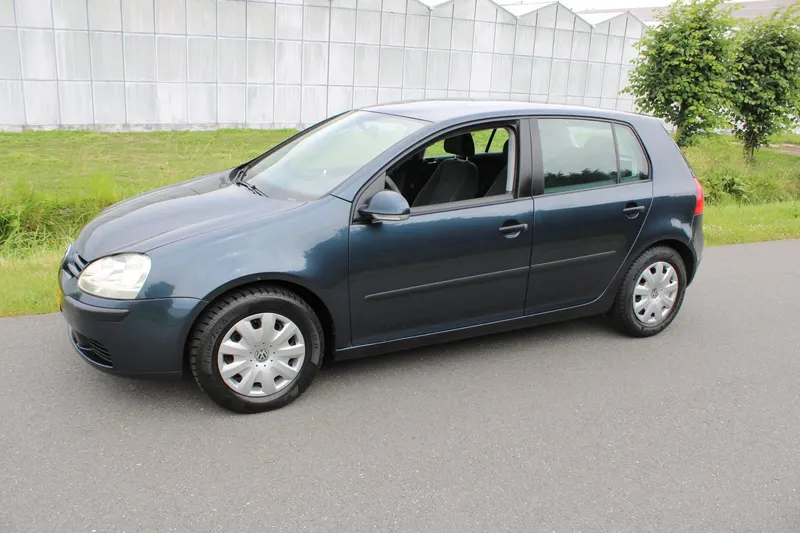 Volkswagen Golf (2006)