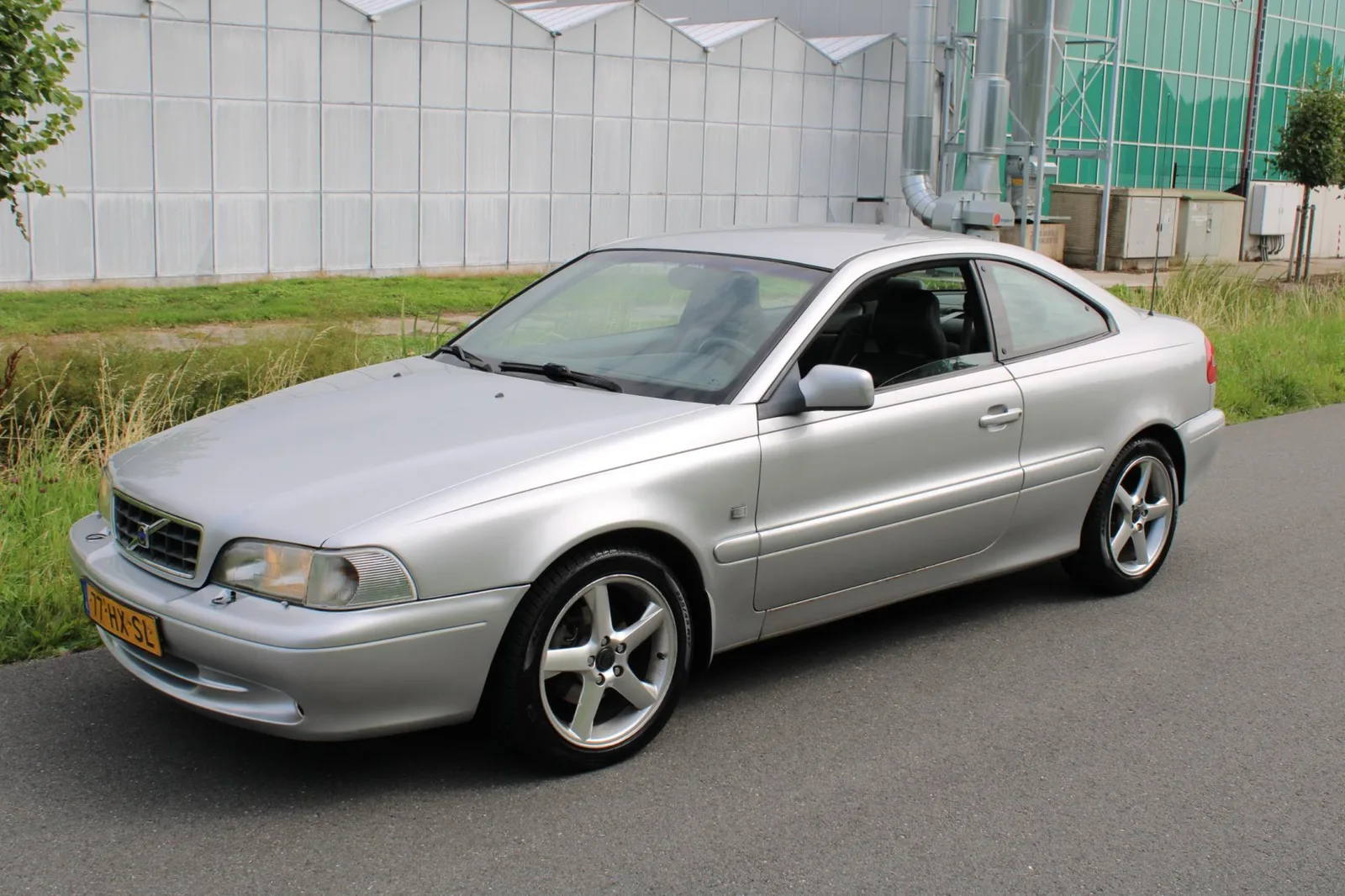 Volvo C70 (2002) — foto 1