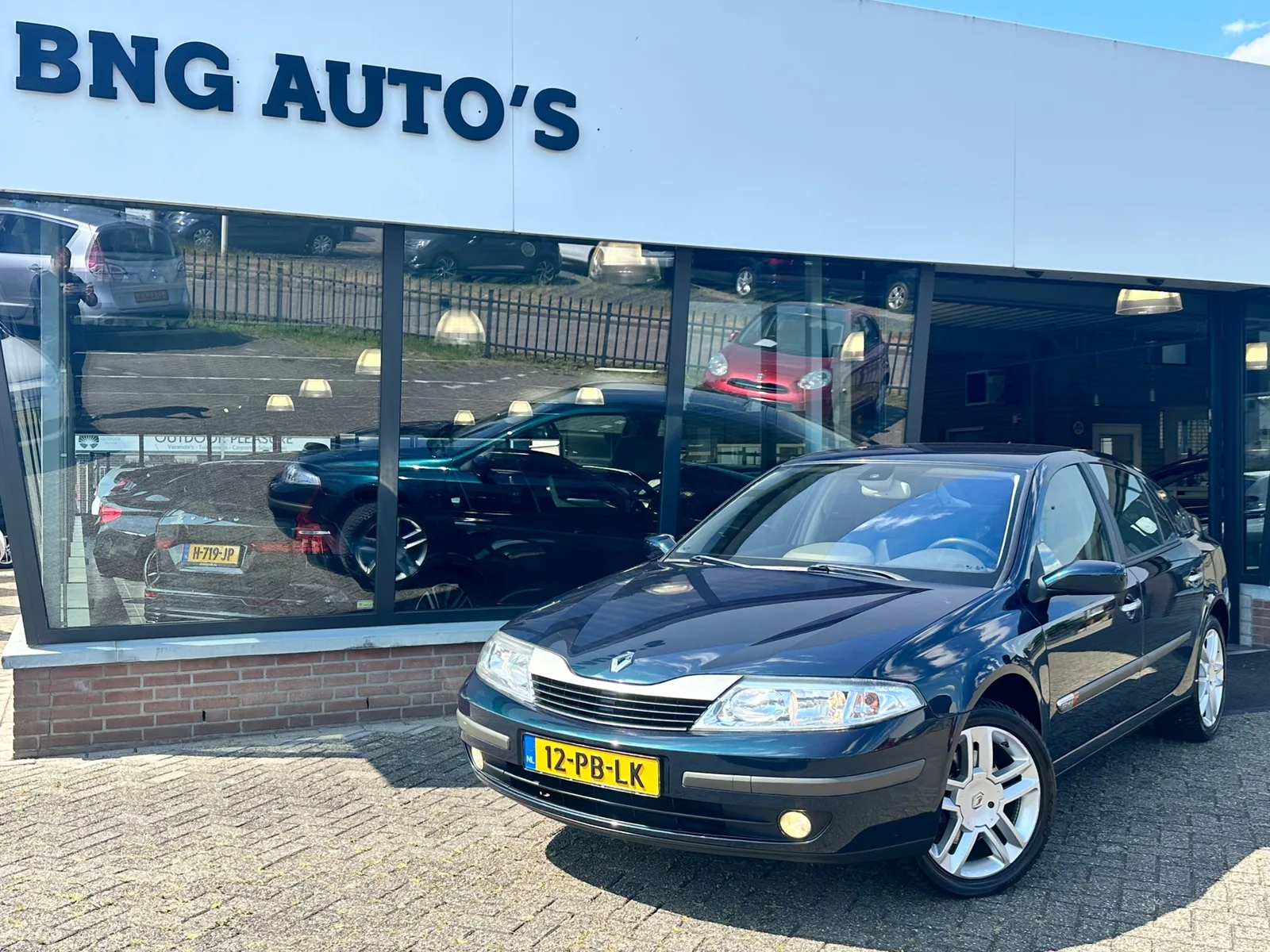 Renault Laguna (2004) — foto 1