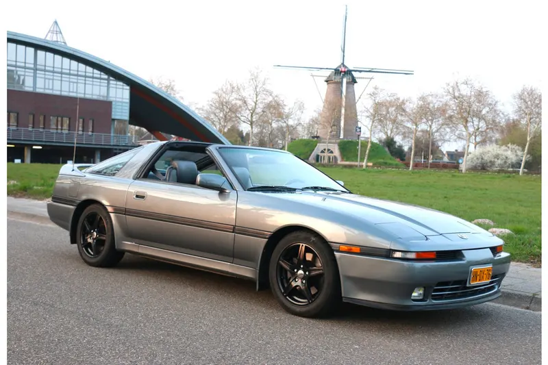 Toyota Supra (1991)