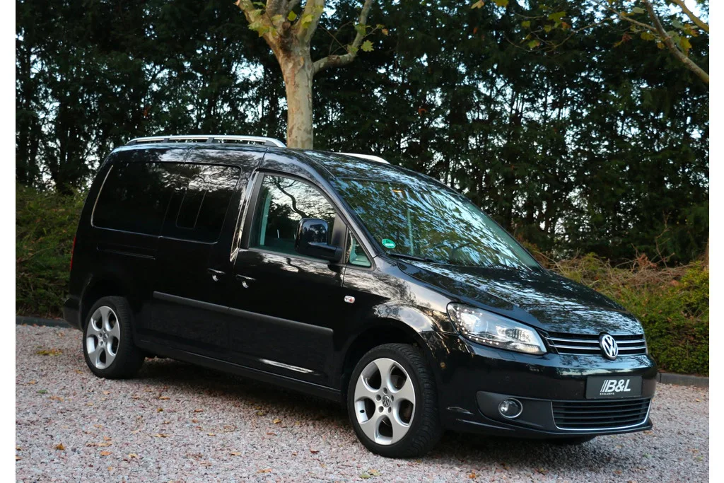 Volkswagen Caddy (2013) — foto 1