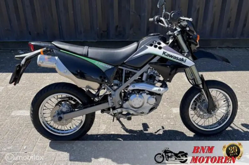 Kawasaki D-Tracker 125 (2016)