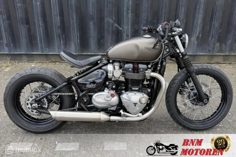 Triumph Bonneville Bobber (2017)
