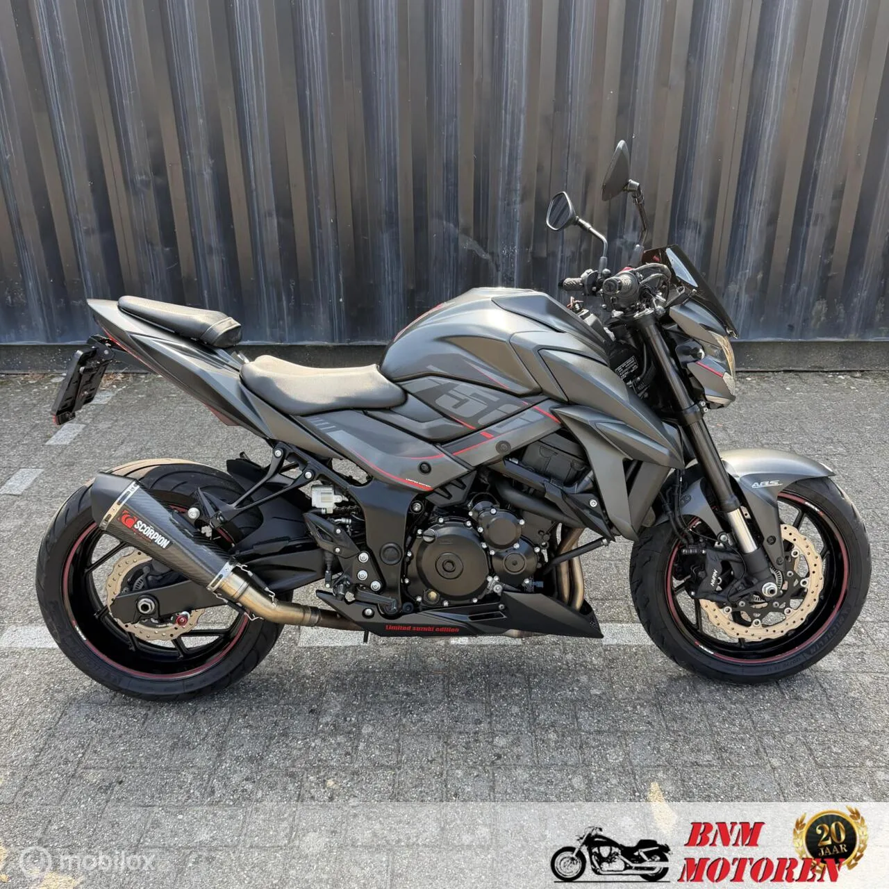 Suzuki GSX S750A (2018) — foto 1