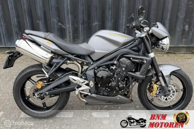 Triumph Street Triple R (2009)
