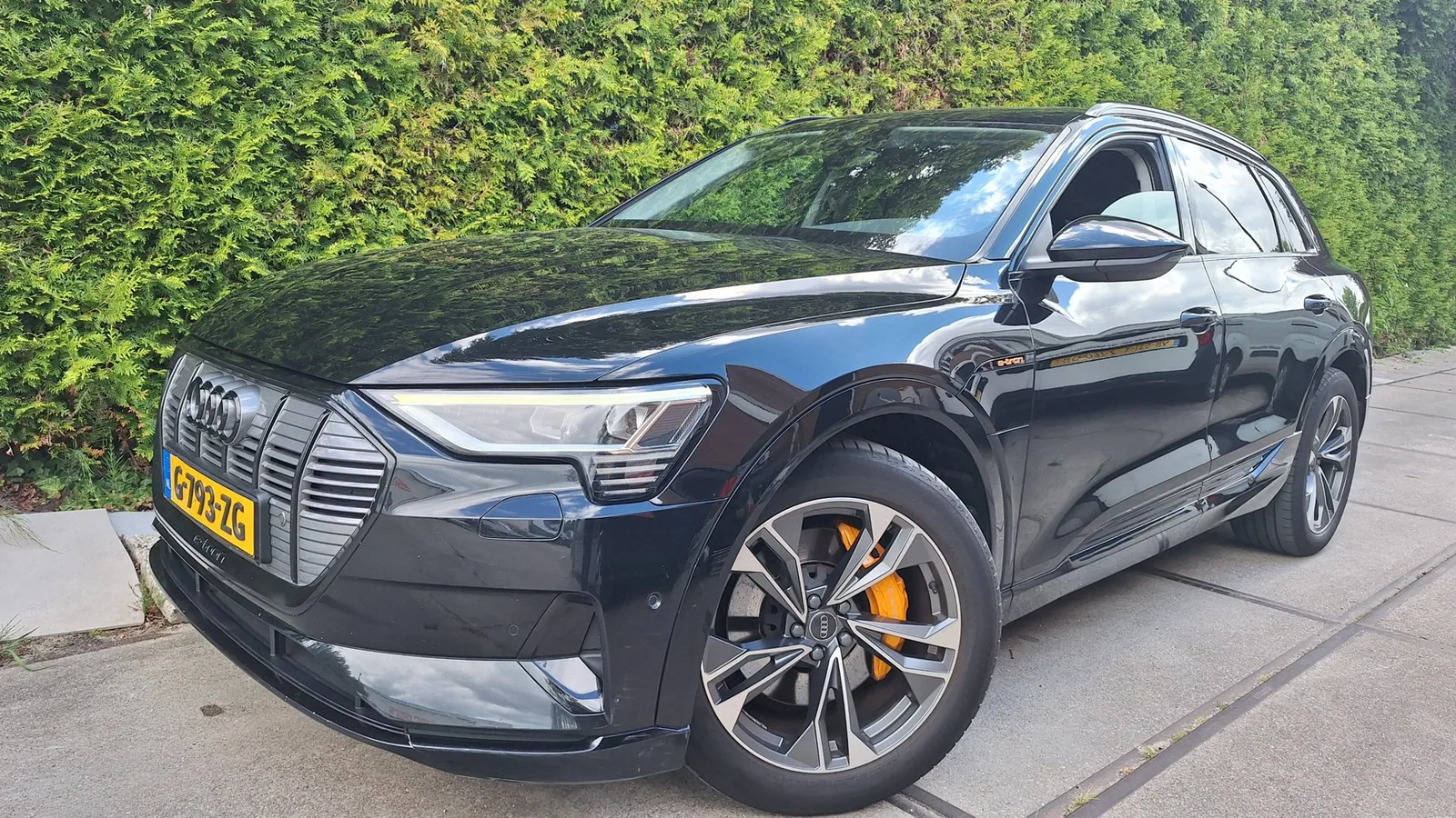 Audi e-tron (2019) — foto 1