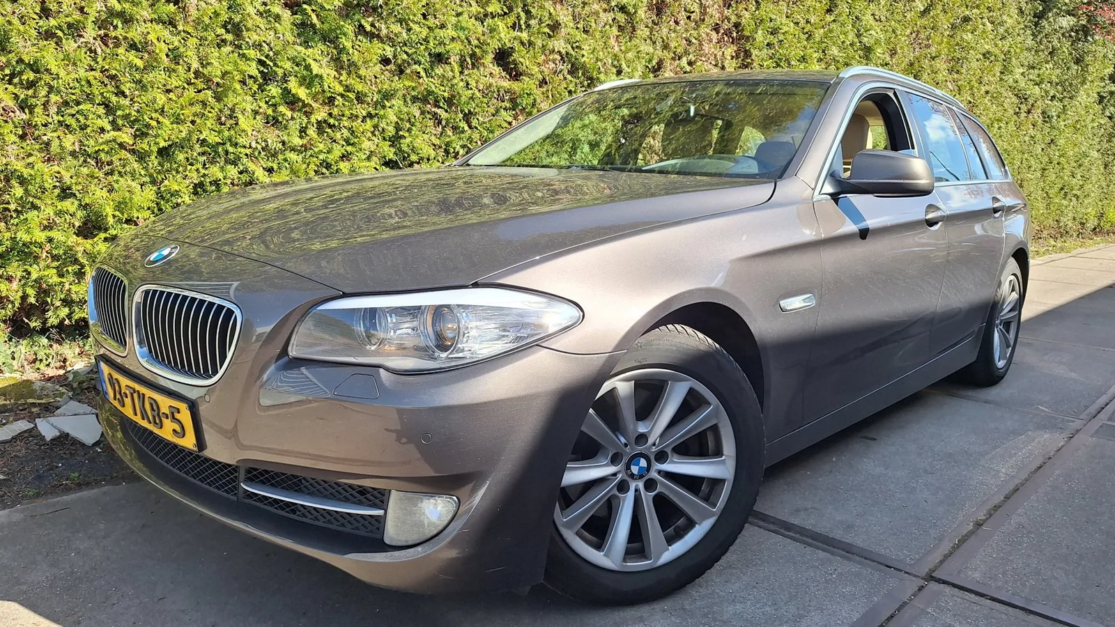 BMW 5-Serie (2012) — foto 1