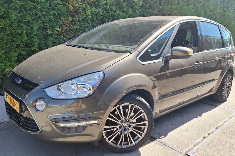 Ford S-Max (2012)