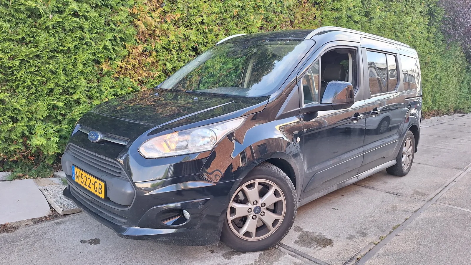 Ford Tourneo Connect (2019) — foto 1