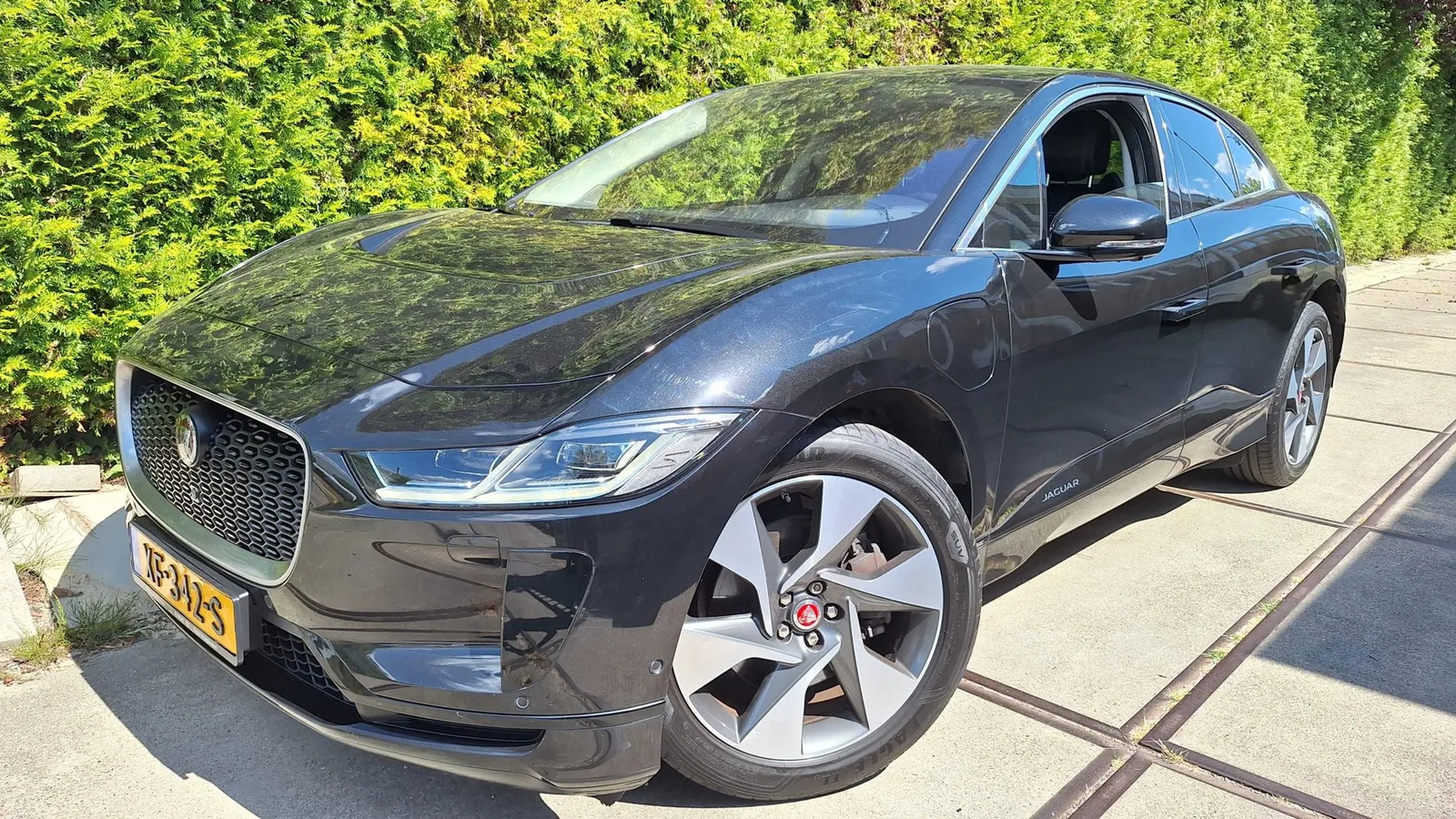 Jaguar I-Pace (2018) — foto 1