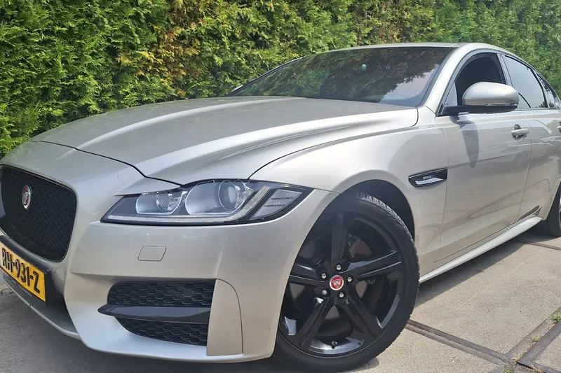 Jaguar XF (2018)