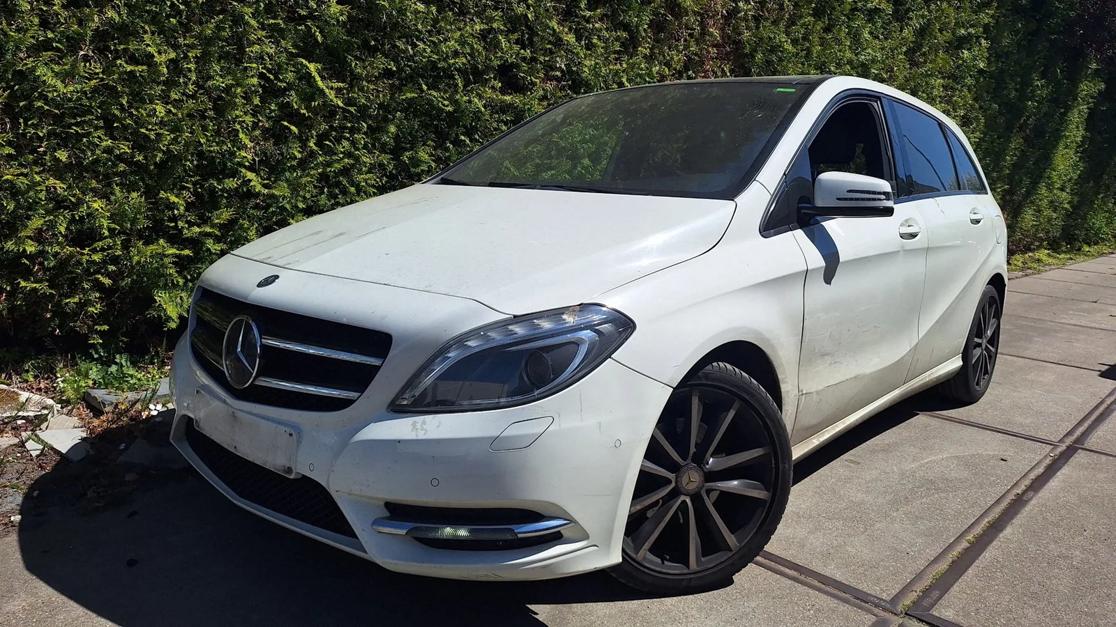 Mercedes-Benz B-Klasse (2012) — foto 1
