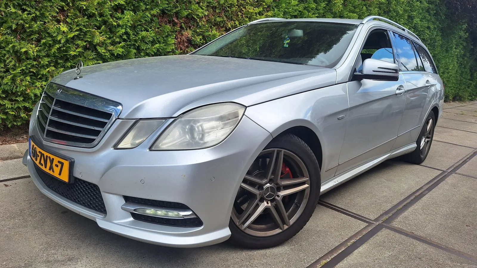 Mercedes-Benz E-Klasse (2013) — foto 1