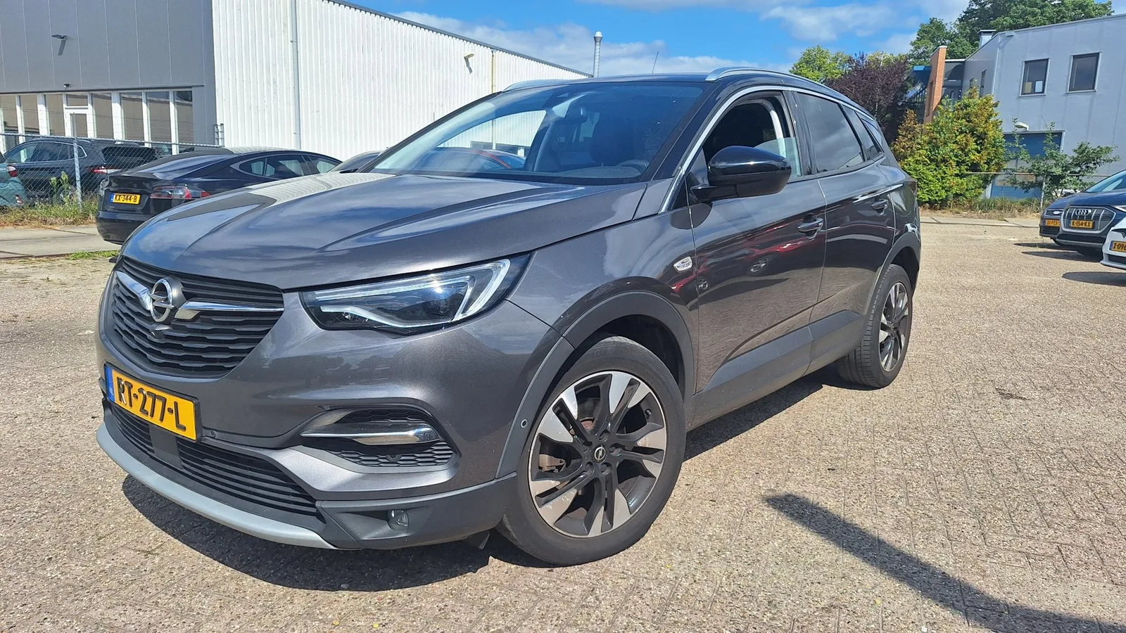 Opel Grandland X (2018) — foto 1