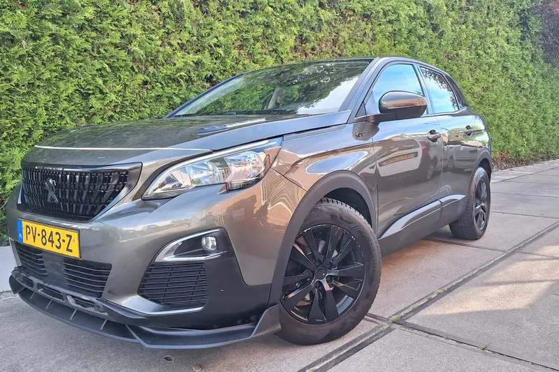 Peugeot 3008 (2017)