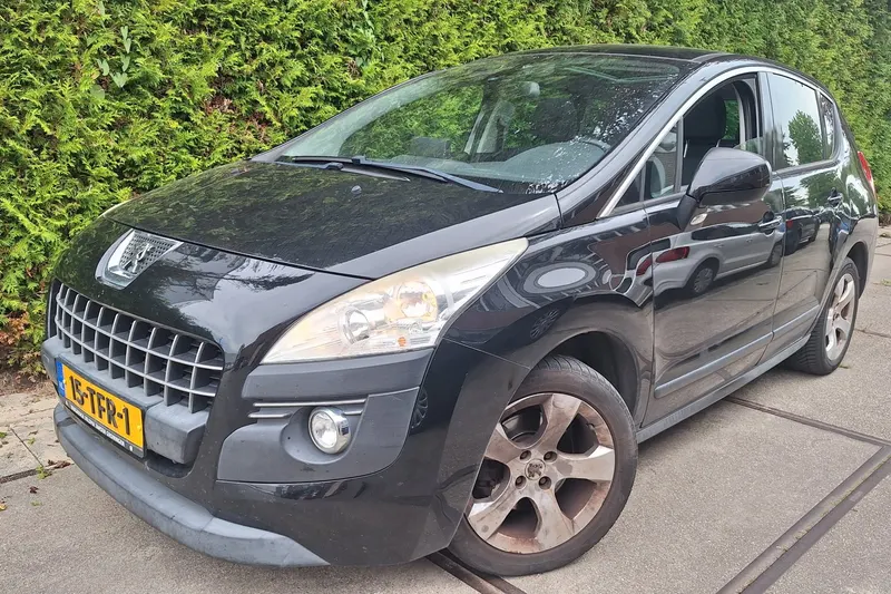 Peugeot 3008 (2012)