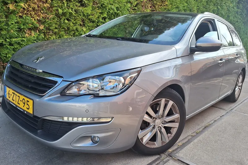 Peugeot 308 (2015)