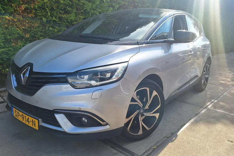 Renault Grand Scénic (2018)