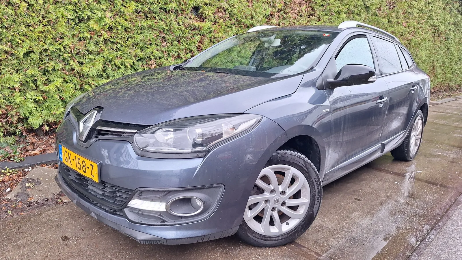 Renault Mégane (2015) — foto 1