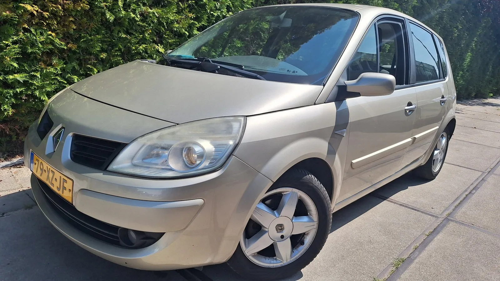 Renault Scénic (2007) — foto 1
