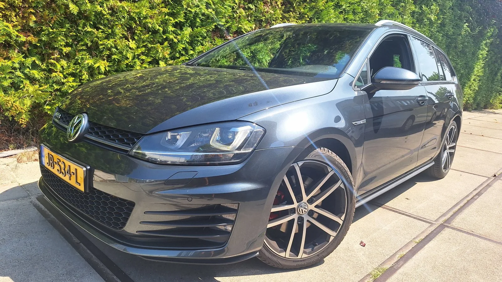 Volkswagen Golf (2016) — foto 1