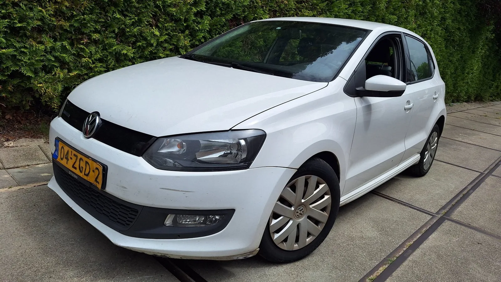 Volkswagen Polo (2012) — foto 1