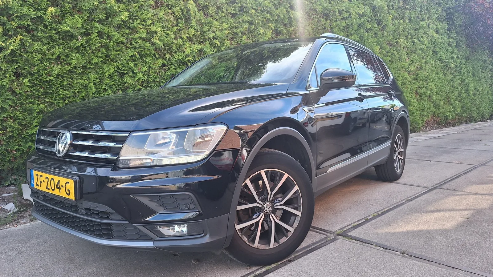 Volkswagen Tiguan (2019) — foto 1