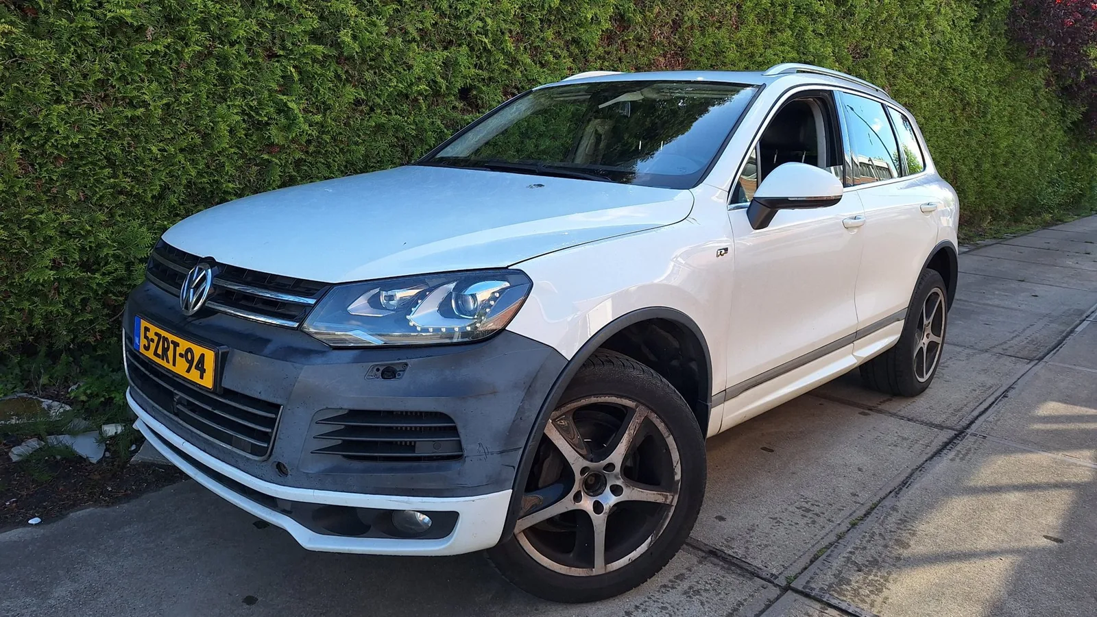 Volkswagen Touareg (2012) — foto 1