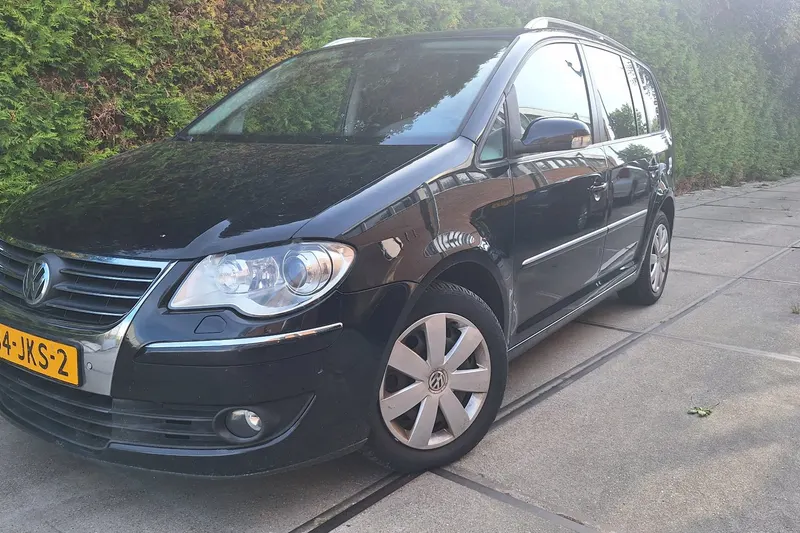 Volkswagen Touran (2009)