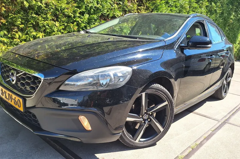 Volvo V40 (2013)