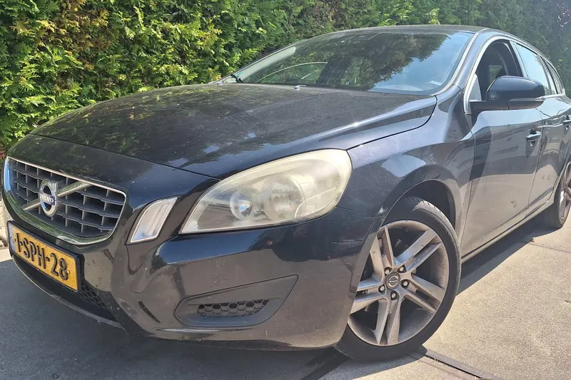 Volvo V60 (2011)