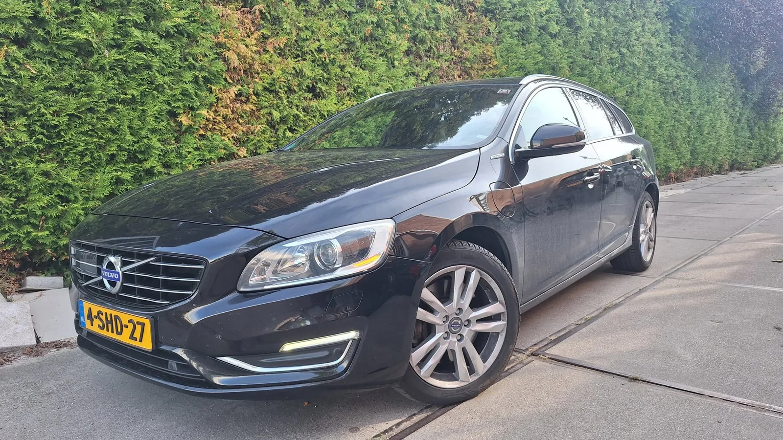 Volvo V60 (2013) — foto 1