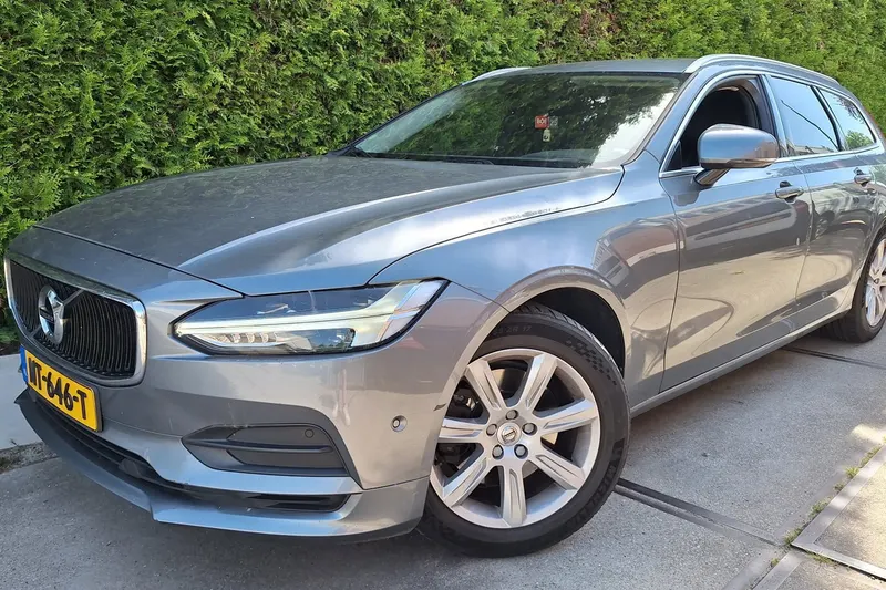 Volvo V90 (2017)
