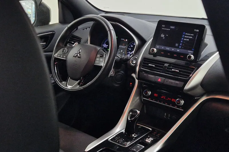 Mitsubishi Eclipse Cross (2021)
