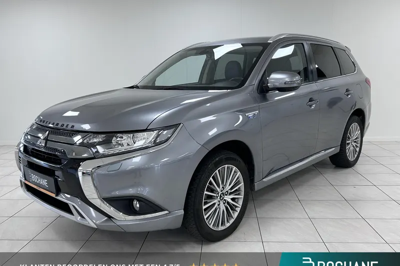 Mitsubishi Outlander (2021)