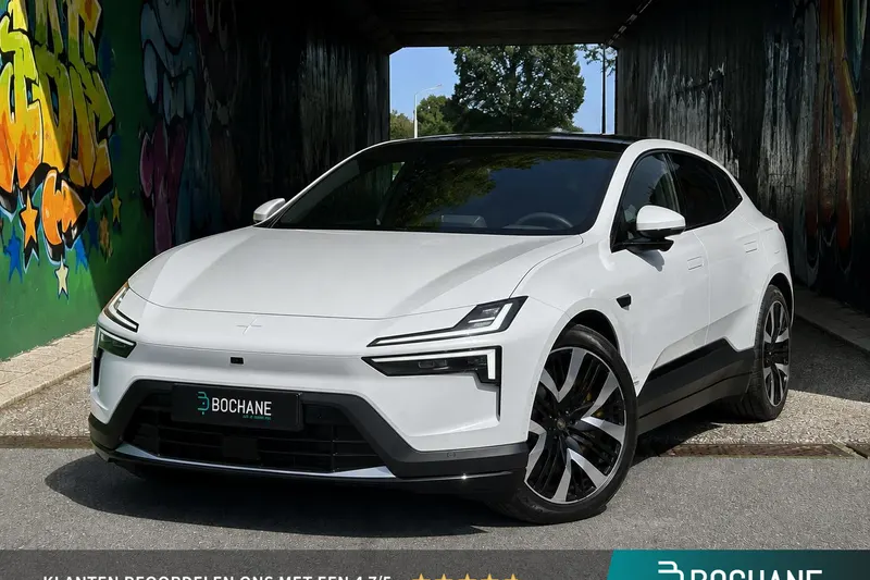 Polestar 4 (2025)